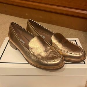 Tabitha Simmons rose gold loafers brand new never worn color rose gold